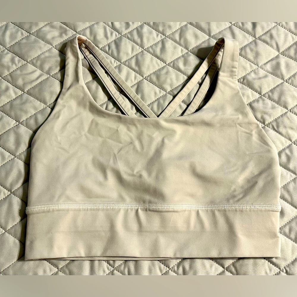 Lululemon Scoop Neck Halter Bra